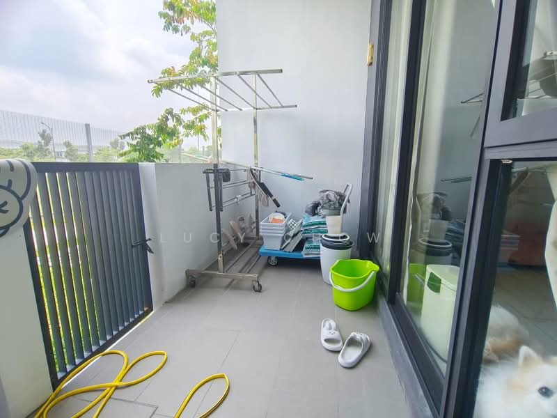 2-storey Terraced House for Sale in Bandar Gamuda Gardens (Rawang) - Lucy Chow - Balcony - PropertyGuru.com.my