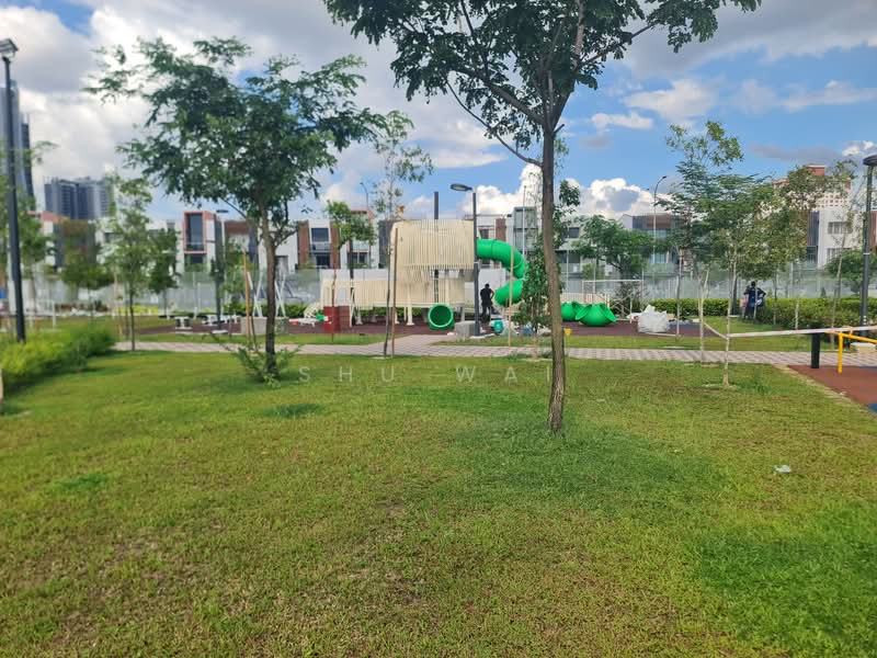 3-storey Terraced House for Sale in Puchong (Selangor) - Shu Wai - Exterior - PropertyGuru.com.my