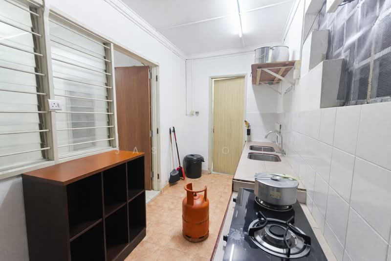 2-storey Terraced House for Sale in Usj 9 (Subang Jaya) - Jason Ooi - Kitchen - PropertyGuru.com.my