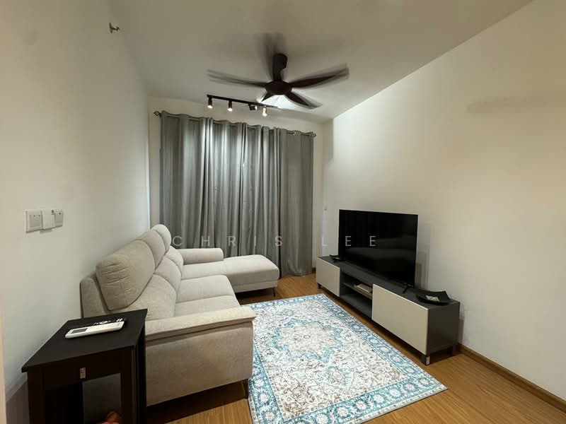 Servis Apartment untuk Disewa di Maya Bay Residences @ Gamuda Cove - Chris Lee - Living Room - PropertyGuru.com.my