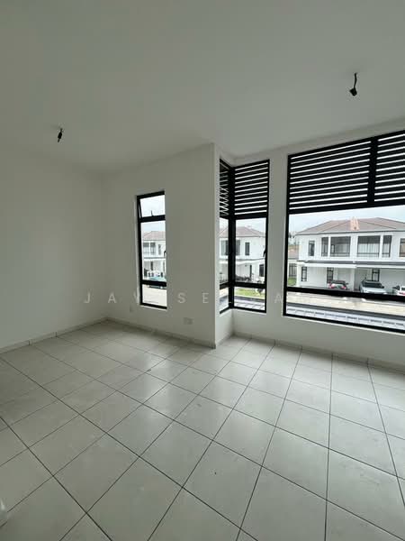 Semi-Detached House for Sale in Puncak Alam (Selangor) - Jay Selvam - Interior - PropertyGuru.com.my