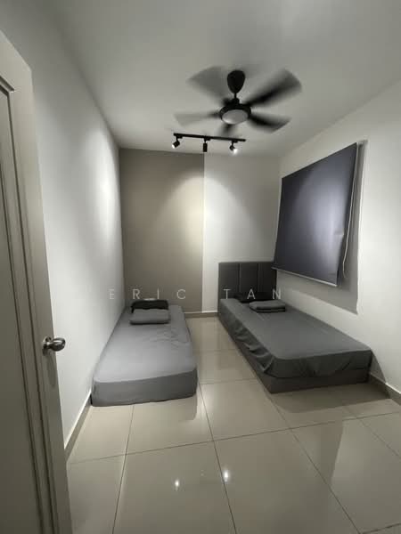 Service Residence for Rent at D'Putra Suites - Eric Tan - PropertyGuru.com.my