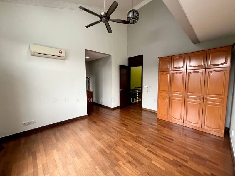 2-storey Terraced House for Sale in Bukit Jelutong (Shah Alam) - Mohamad Hanafi - PropertyGuru.com.my