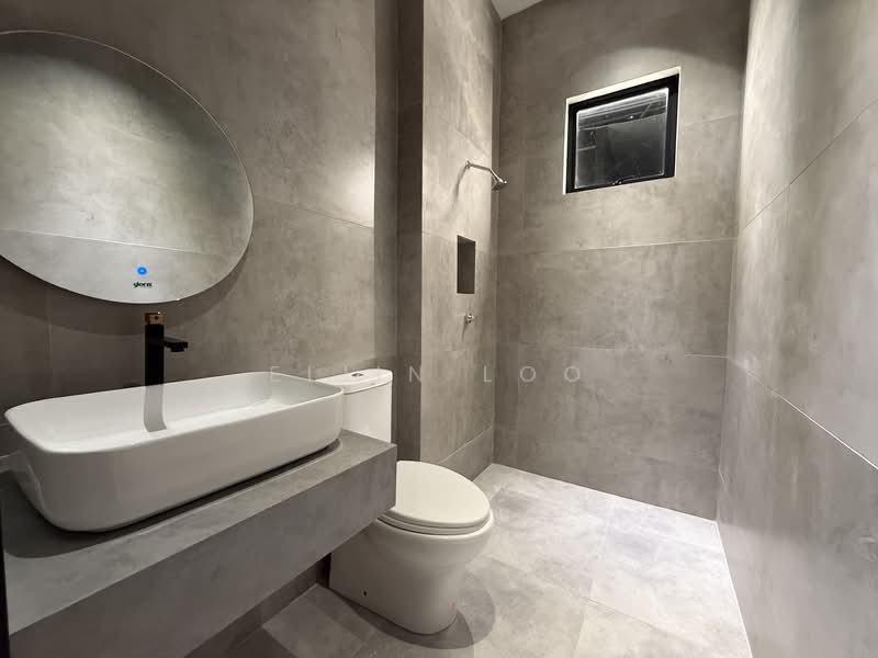 Service Residence for Sale at Premium Height - Eliin Loo - Bathroom - PropertyGuru.com.my