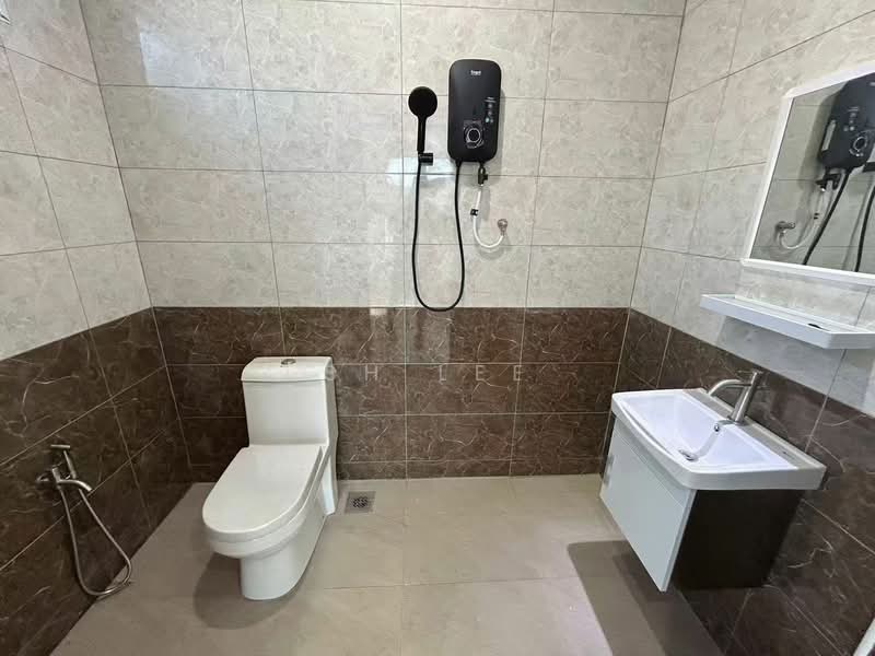 2-storey Terraced House for Rent in Butterworth (Penang) - SH Lee - Bathroom - PropertyGuru.com.my