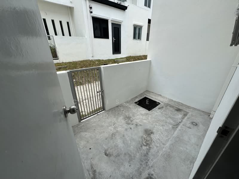 2-storey Terraced House for Rent in Bandar Gamuda Gardens (Rawang) - Chris See - Exterior - PropertyGuru.com.my