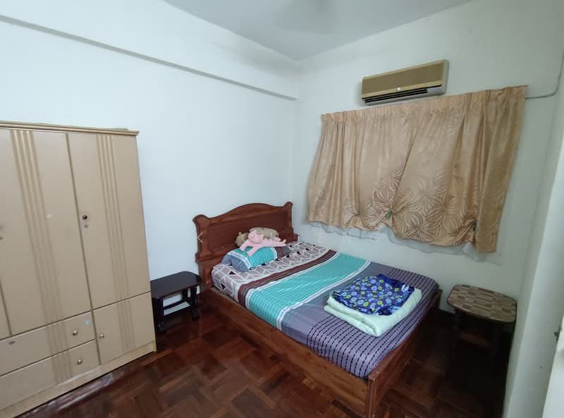 Condominium for Sale at Ridzuan Condominium - CK Chieng - Bedroom - PropertyGuru.com.my