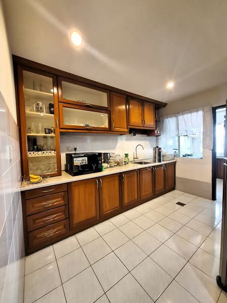 2-storey Terraced House for Sale in Usj 11 (Subang Jaya) - Lily Chua - Kitchen - Dry - PropertyGuru.com.my