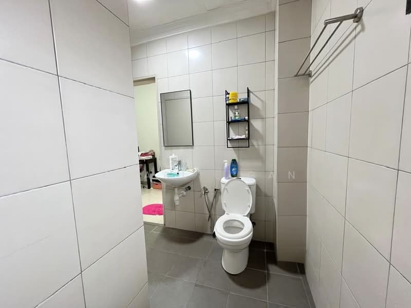 2-storey Terraced House for Rent in Kota Kemuning (Shah Alam) - Charlie Gan - Bathroom - PropertyGuru.com.my