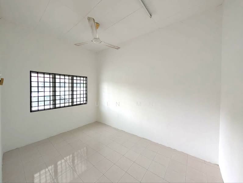 1-storey Terraced House for Sale in Kapar (Selangor) - Muin Mn - Interior - PropertyGuru.com.my