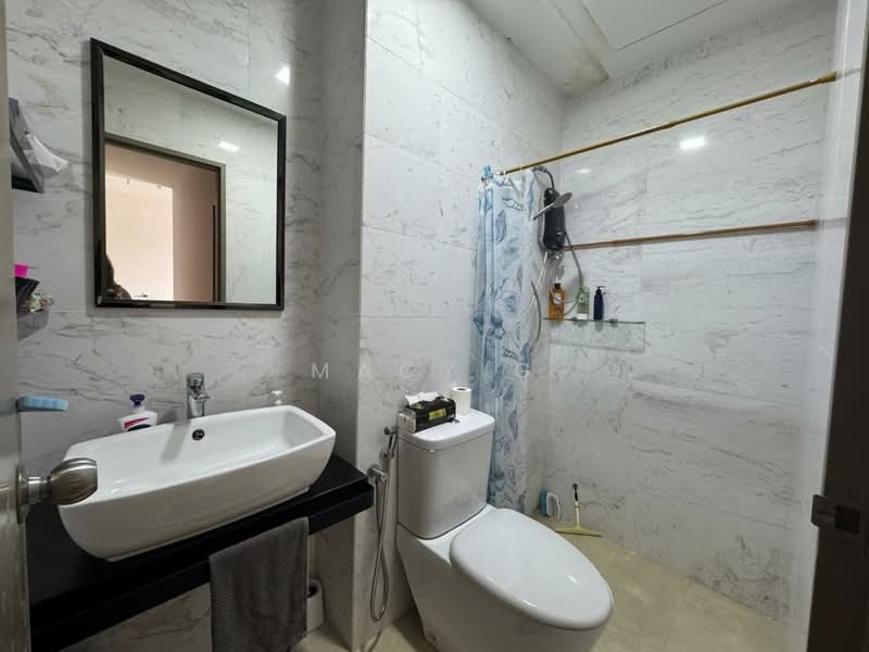 Condominium for Sale at Silverscape Residences - Macy G - Bathroom - PropertyGuru.com.my