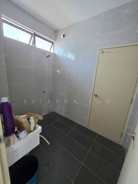 2-storey Terraced House for Sale in Taman Bestari Perdana (Pasir Gudang) - Elleyna Soo - Bathroom - PropertyGuru.com.my