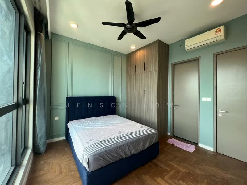 Service Residence for Sale at Bloomsvale Menara Vista Petaling - Jenson Low - Bedroom - PropertyGuru.com.my