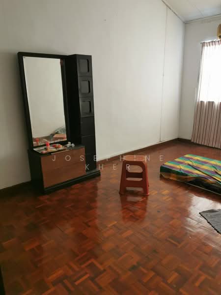 Bungalow Land for Sale in Jalan Ipoh (Kuala Lumpur) - Josephine Kher - Bedroom - PropertyGuru.com.my