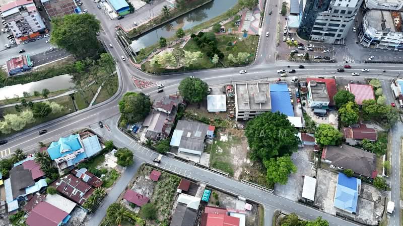 Kg Melayu Kluang untuk Untuk Dijual - RM 222,072, Apr 2026 - Exterior - PropertyGuru.com.my