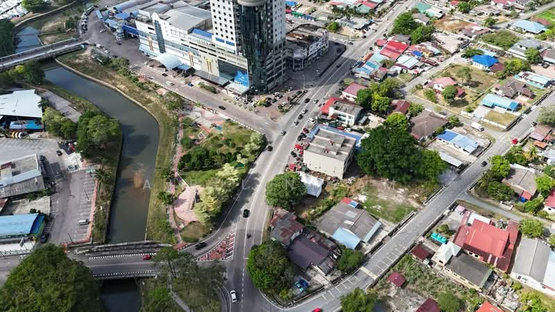 Kg Melayu Kluang untuk Untuk Dijual - RM 222,072, Apr 2026 - Exterior - PropertyGuru.com.my