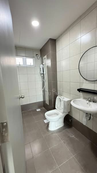 One 49 Residence untuk Untuk Disewa - RM 1,000 /bulan, Mac 2026 - Bathroom - PropertyGuru.com.my