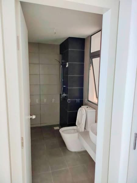 Service Residence for Sale at MIRAI Residences - Jeff Cheah - Bathroom - PropertyGuru.com.my