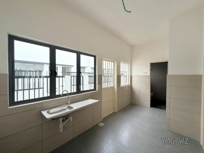 Setia Alam untuk Untuk Dijual - RM 950,000, Mac 2026 - Kitchen - PropertyGuru.com.my