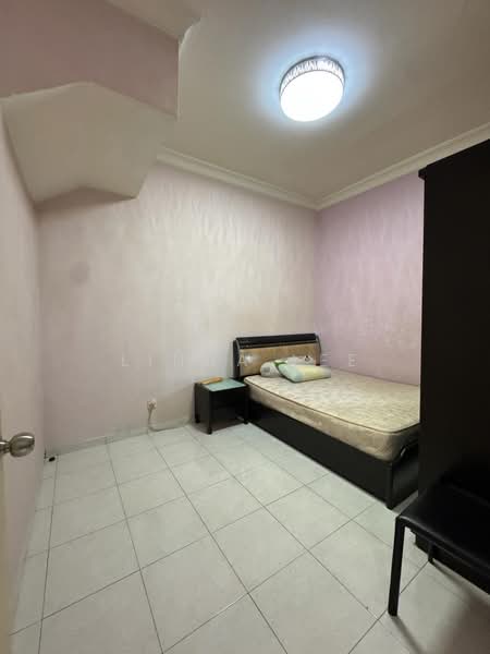 Taman Setia Indah untuk Untuk Disewa - RM 2,900 /bulan, Mac 2026 - Bedroom - PropertyGuru.com.my