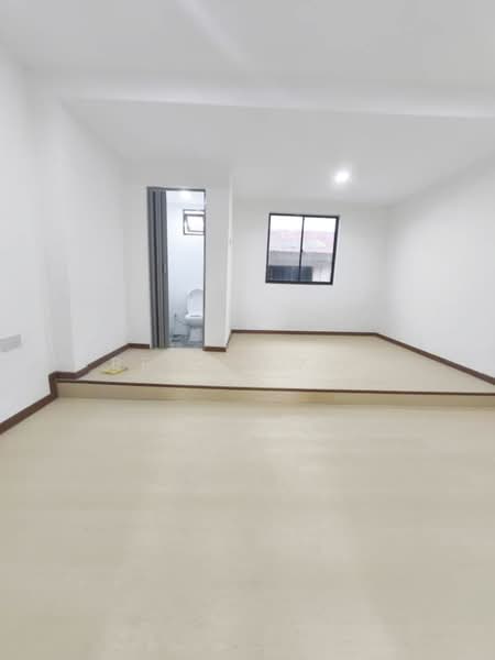 Taman Johor Jaya untuk Untuk Dijual - RM 438,000, Apr 2026 - Interior - PropertyGuru.com.my