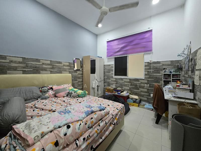 1-storey Terraced House for Sale in Taman Rembia Perkasa (Rembia) - Lawrance Lim - Bedroom - PropertyGuru.com.my