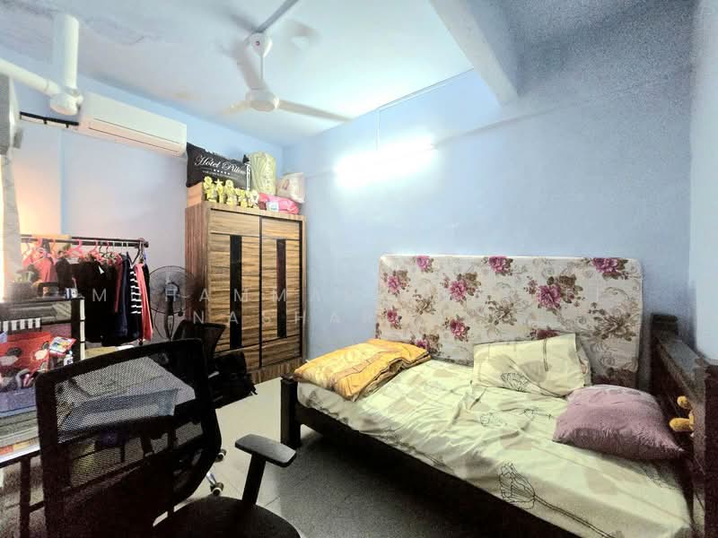 Apartment for Sale at Kedidi Apartment - Muhammad Zhariff Nasharudin - Bedroom - PropertyGuru.com.my