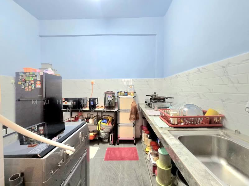 Apartment for Sale at Kedidi Apartment - Muhammad Zhariff Nasharudin - Kitchen - PropertyGuru.com.my