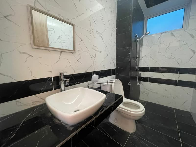 Condominium for Rent at QuayWest Residence - Vincent Tan - Bathroom - PropertyGuru.com.my