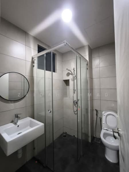 Service Residence for Sale at Sunway Avila Residences - Zaidah Ahmad - Bathroom - PropertyGuru.com.my