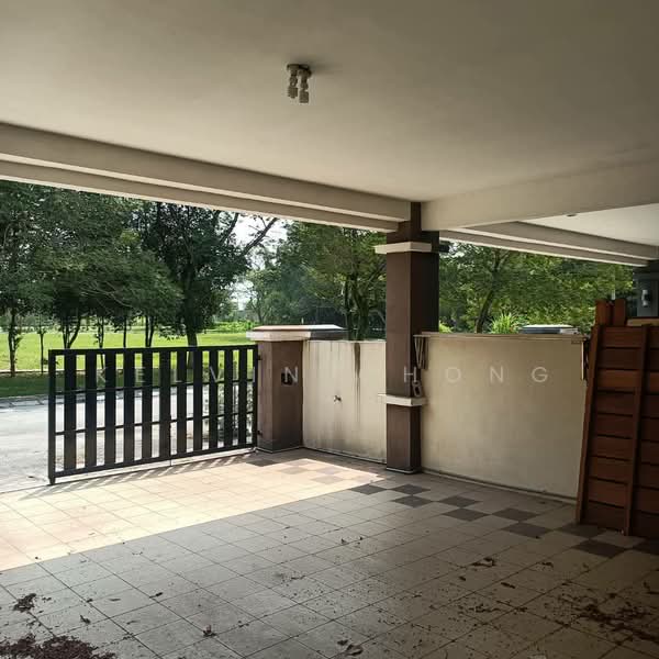 2-storey Terraced House for Rent in Taman Klebang Bayu (Ipoh) - Kelvin Chong - Car Park - PropertyGuru.com.my