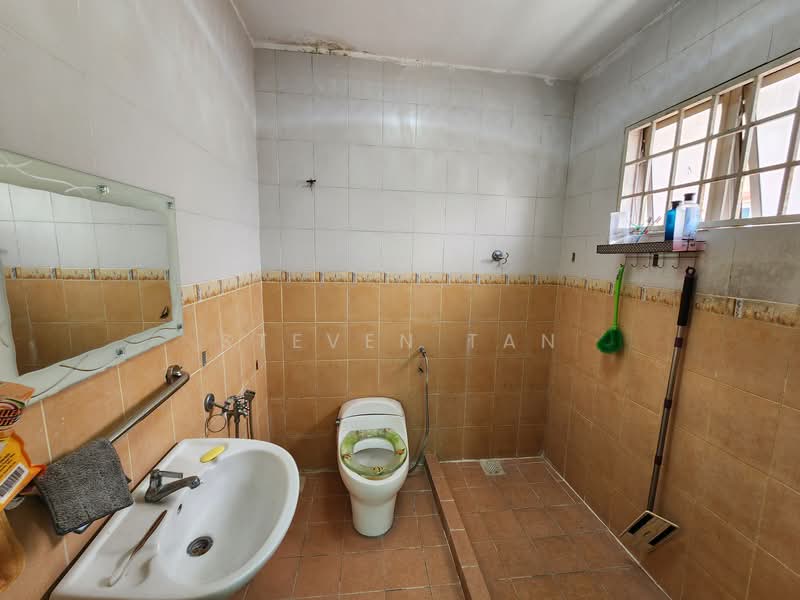BANDAR PUCHONG JAYA | CORNER LOT | FULL EXTENDED untuk Untuk Dijual - RM 890,000, Apr 2026 - Bathroom - PropertyGuru.com.my