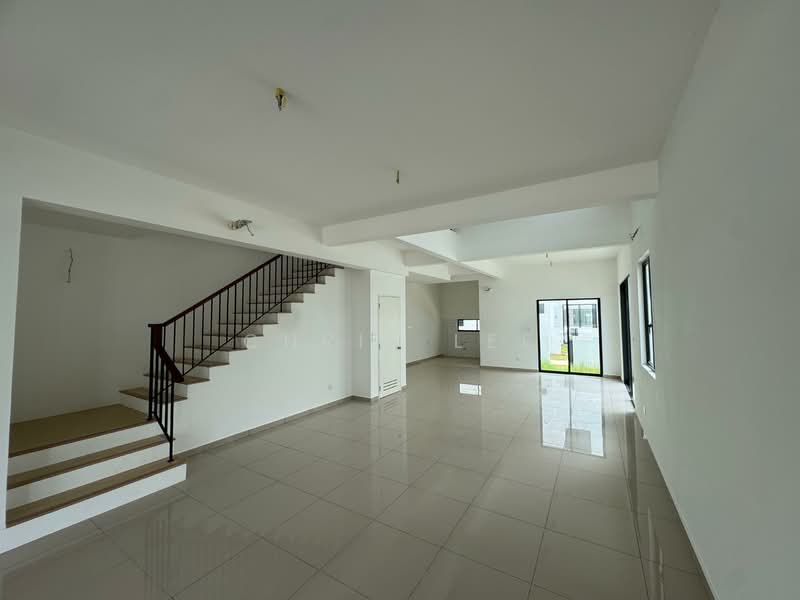 2-storey Terraced House for Rent in Dengkil (Selangor) - Chris Lee - Living Room - PropertyGuru.com.my