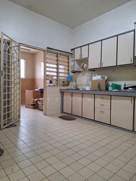 2-storey Terraced House for Sale in Ipoh (Perak) - Alex Fong - Kitchen - PropertyGuru.com.my