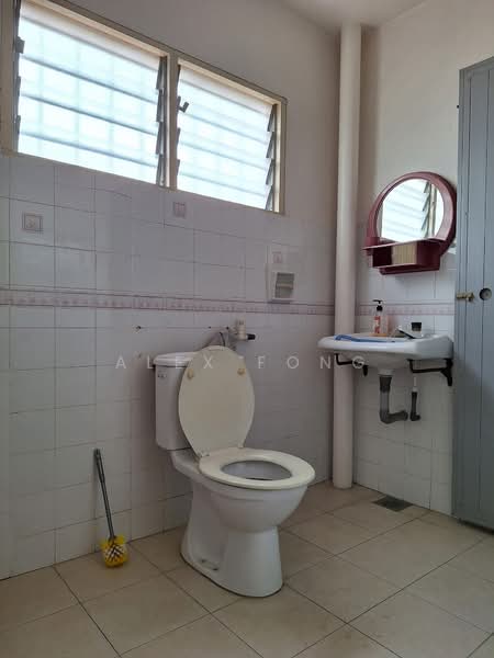 2-storey Terraced House for Sale in Ipoh (Perak) - Alex Fong - Bathroom - PropertyGuru.com.my
