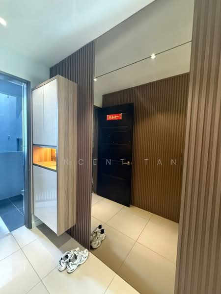 Condominium for Rent at QuayWest Residence - Vincent Tan - Entrance - PropertyGuru.com.my