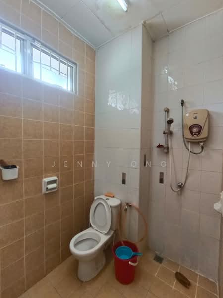 2-storey Terraced House for Sale in Bagan Lalang (Butterworth) - Jenny Ong - Bathroom - PropertyGuru.com.my