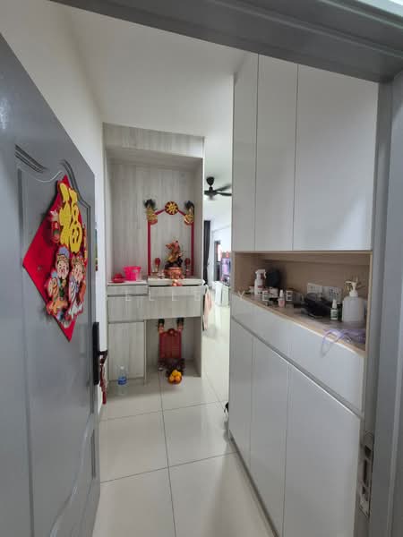 Condominium for Sale at Residensi Bukit Palma 2 (Palm Hill Residence 2) - Belle Yee - Entrance - PropertyGuru.com.my