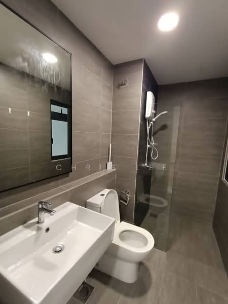 Service Residence for Rent at Maya Bay Residences @ Gamuda Cove - Chris Lee - Bathroom - PropertyGuru.com.my