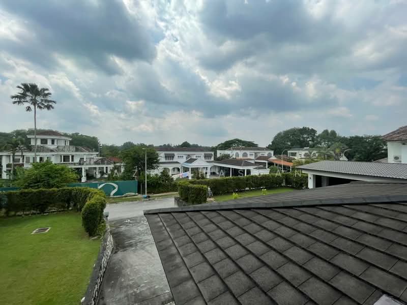 Bungalow for Sale in Sultan Abdul Aziz Shah Golf & Country Club (Shah Alam) - Nazri Hassan - Exterior - PropertyGuru.com.my