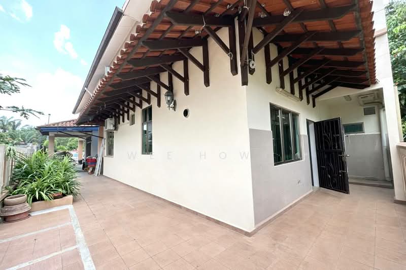 Semi-Detached House for Sale in Taman Impian Emas (Skudai) - Wee Howe - Exterior - PropertyGuru.com.my
