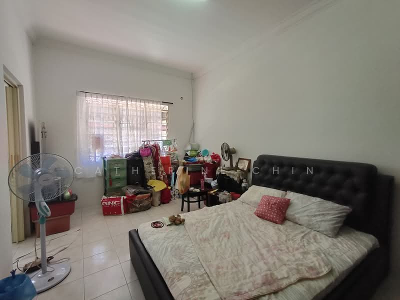 2-storey Terraced House for Sale in Ipoh (Perak) - Catherine Chin - Bedroom - PropertyGuru.com.my