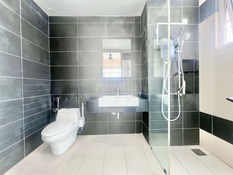 Condominium for Rent at Saville @ The Park - Nadia Jaafar - Bathroom - PropertyGuru.com.my