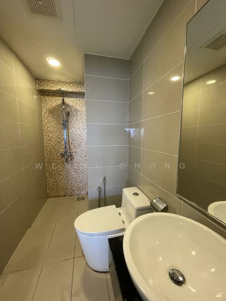 Service Residence for Sale at D'Latour - Wendy Chong - Bathroom - PropertyGuru.com.my