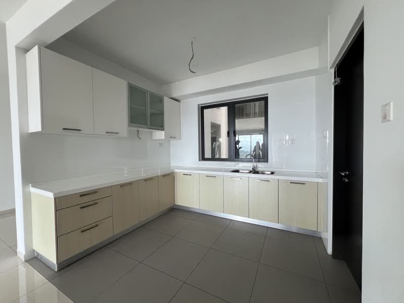 Apartment for Sale at Molek Pine 4 - Eliin Loo - PropertyGuru.com.my