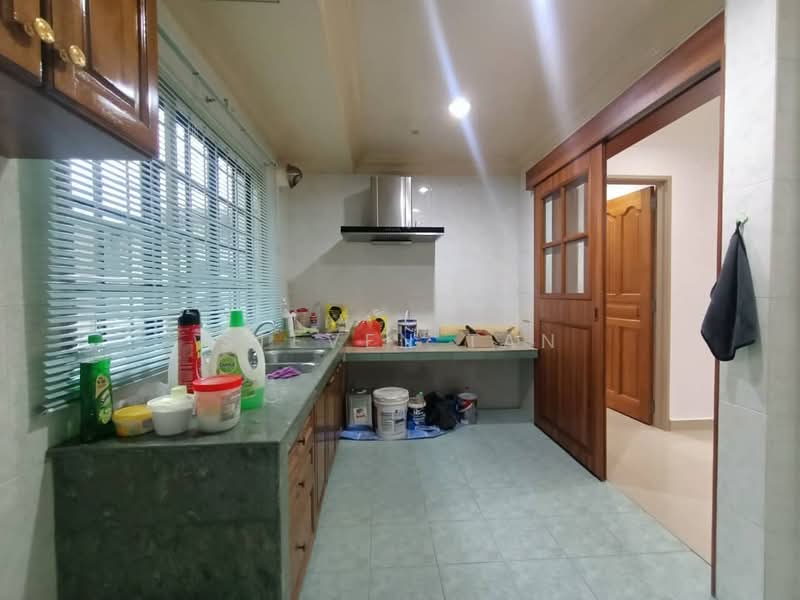 2-storey Terraced House for Sale in BANDAR PUCHONG JAYA (Puchong) - Steven Tan - Kitchen - PropertyGuru.com.my