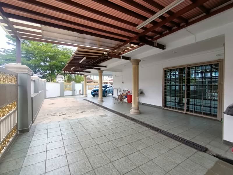 2-storey Terraced House for Sale in BANDAR PUCHONG JAYA (Puchong) - Steven Tan - Exterior - PropertyGuru.com.my