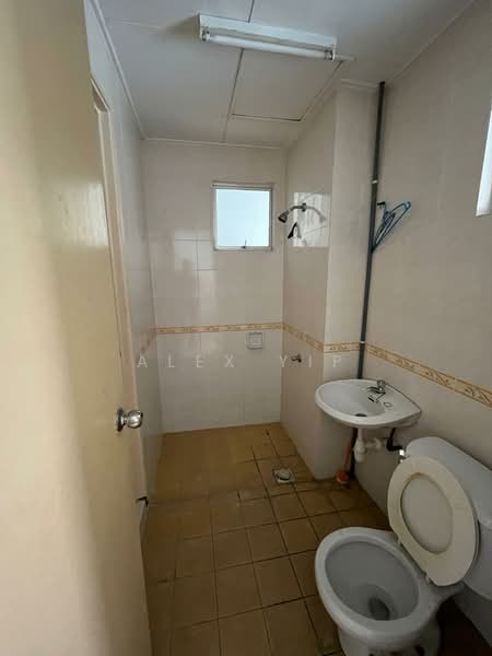 2-storey Terraced House for Rent in Bandar Puteri Puchong (Puchong) - Alex Yip - Bathroom - PropertyGuru.com.my