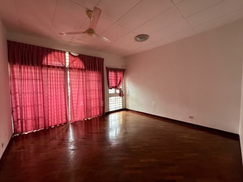 2-storey Terraced House for Rent in Bandar Puteri Puchong (Puchong) - Alex Yip - Living Room - PropertyGuru.com.my