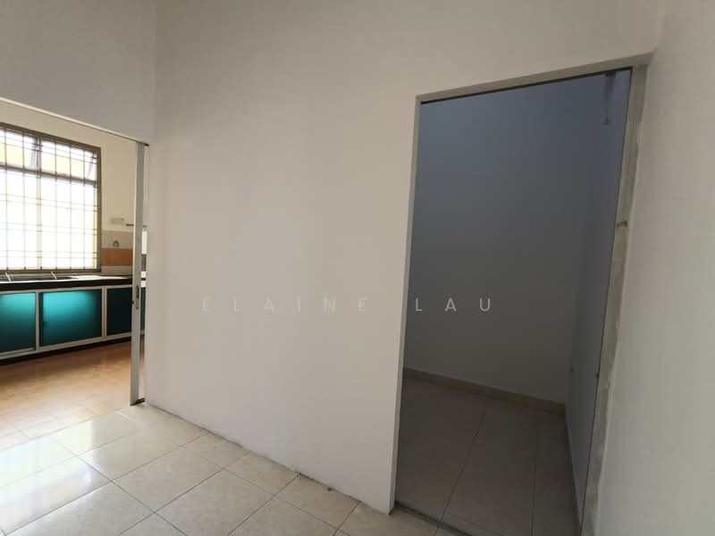 Rumah Teres 1 Tingkat untuk Dijual di Taman Kempas Indah (Tebrau) - Elaine Lau - PropertyGuru.com.my